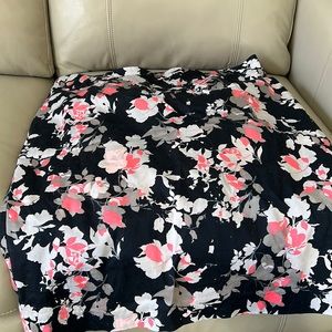 Womens size 20 pencil skirt